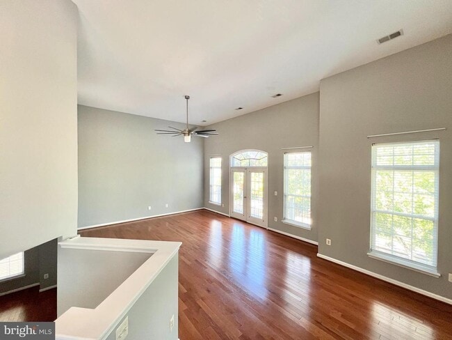 Building Photo - 4240 Sonia Ct