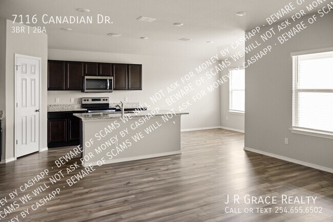 Building Photo - 7116 Canadian Dr