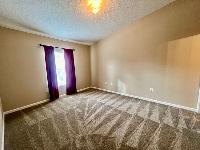 Building Photo - Gated Comfort Condo, Poolside Vibes: Your Next Home Awaits at Merrill Pines