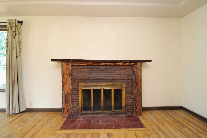 Building Photo - 9341 SE Harney Ct