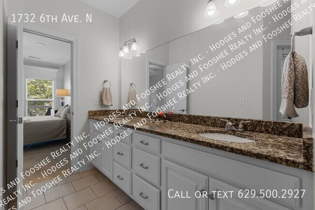 Building Photo - 1732 6th Ave N