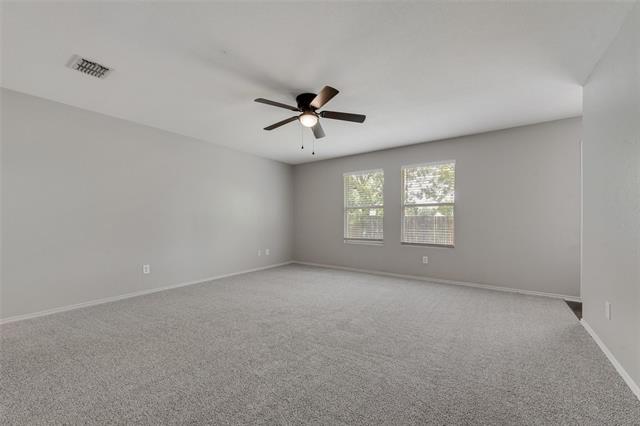 Building Photo - 613 Preston Dr