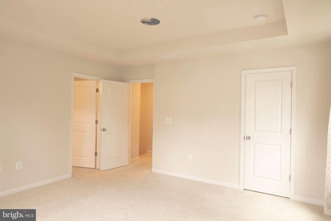 Building Photo - 4100 Bolton Ct
