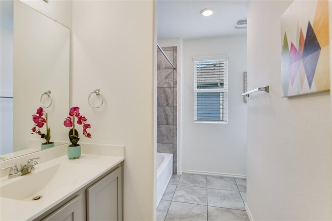 Building Photo - 15205 Spruce Frost Cv