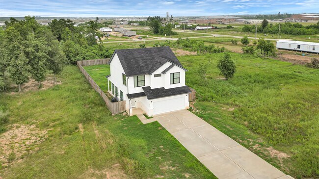 Building Photo - 659 Rd 5846