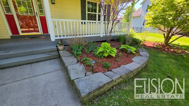 Building Photo - Elegant Four Bedroom Home in Dorset Farms!
