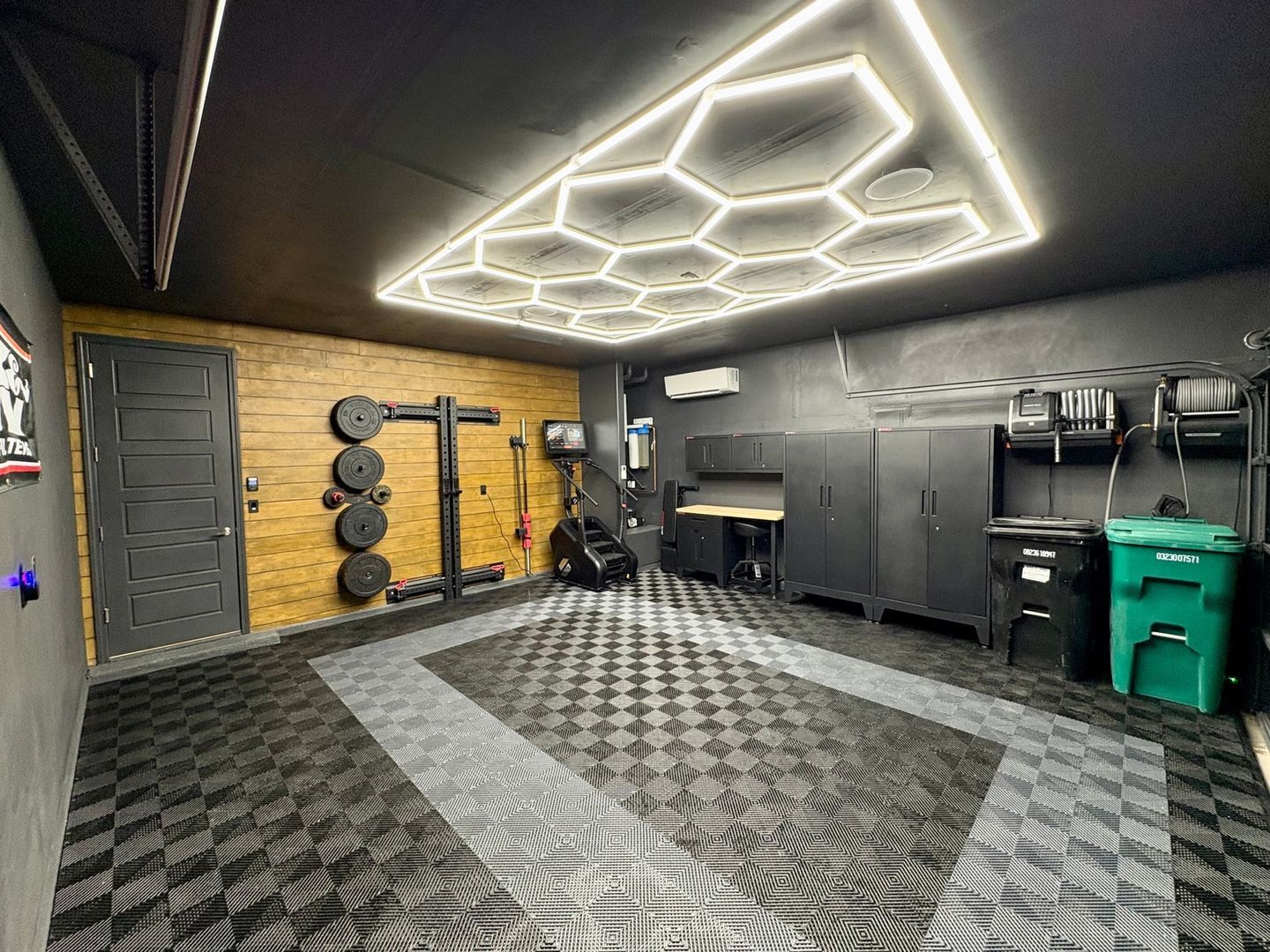 Building Photo - 4256 Crowned Eagle Loop NE