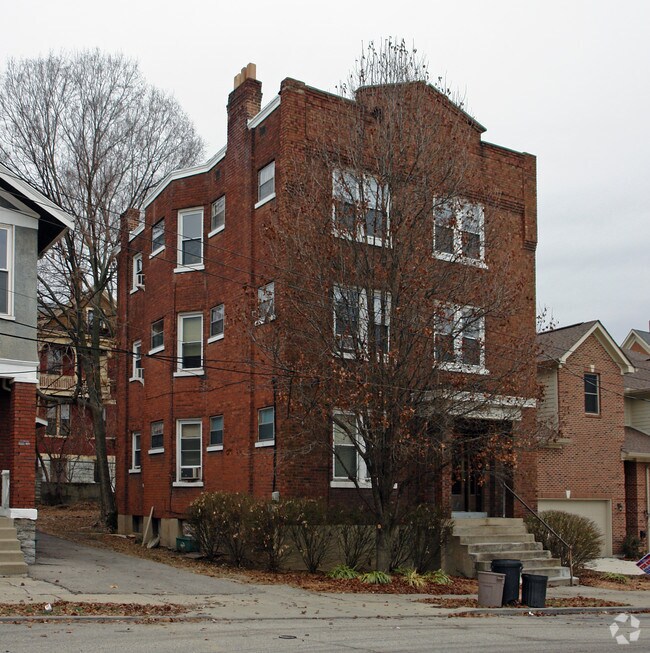 Primary Photo - 2925 Eden Ave