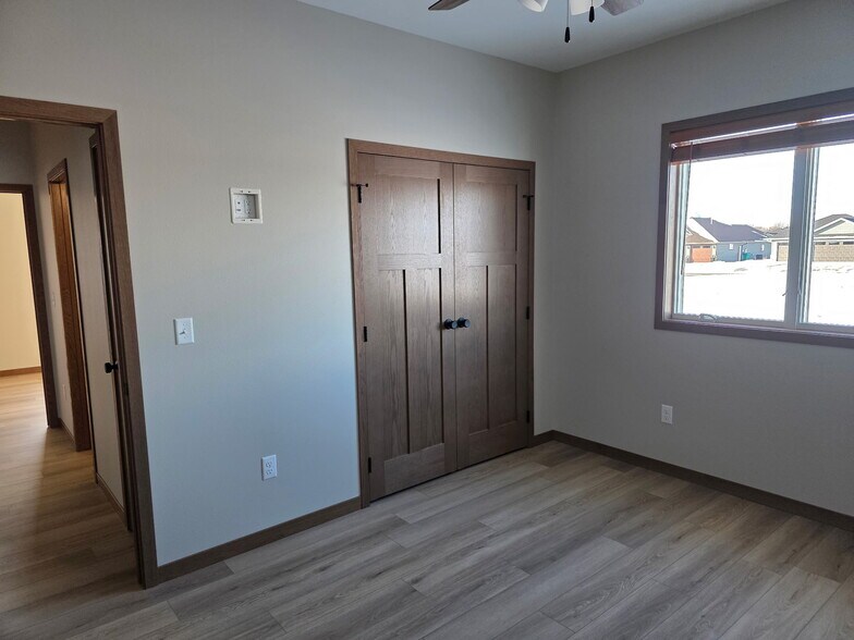 Building Photo - 2217 Overlook Ridge Ct