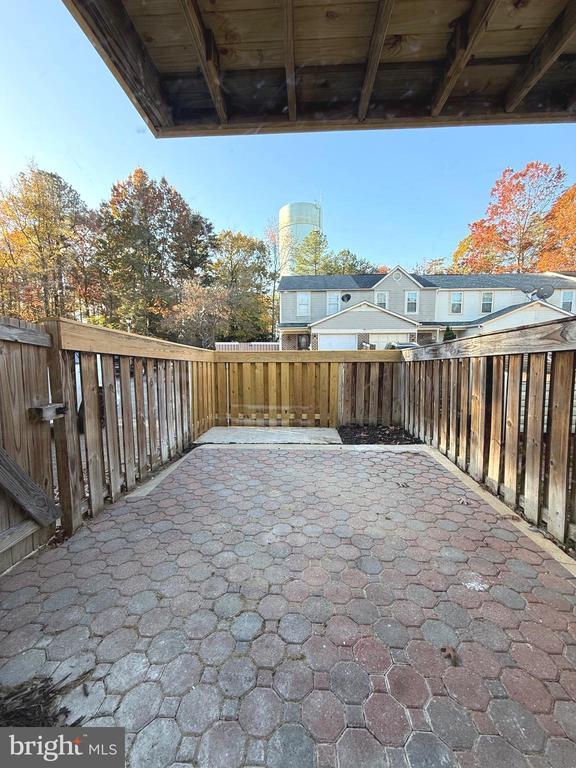 Building Photo - 46359 Columbus Dr