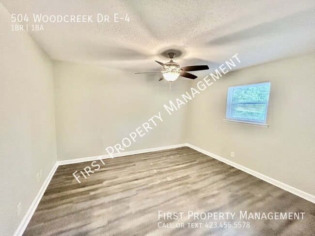 Building Photo - 504 Woodcreek Dr