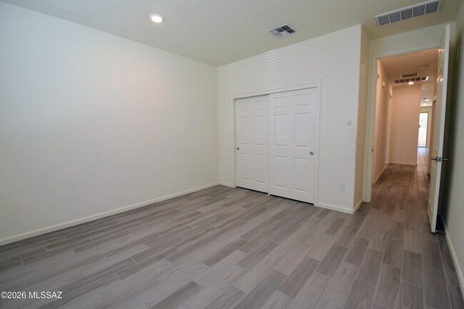 Building Photo - 12115 N Candywine Dr