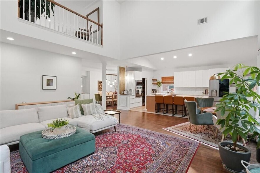 Building Photo - 4431 Village Springs Run