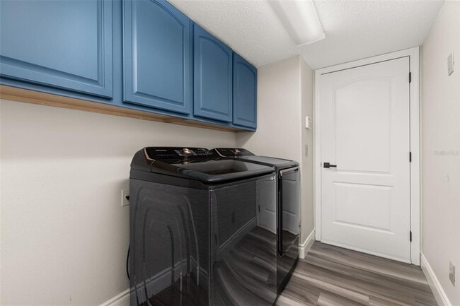 Building Photo - 13247 Hatherton Cir