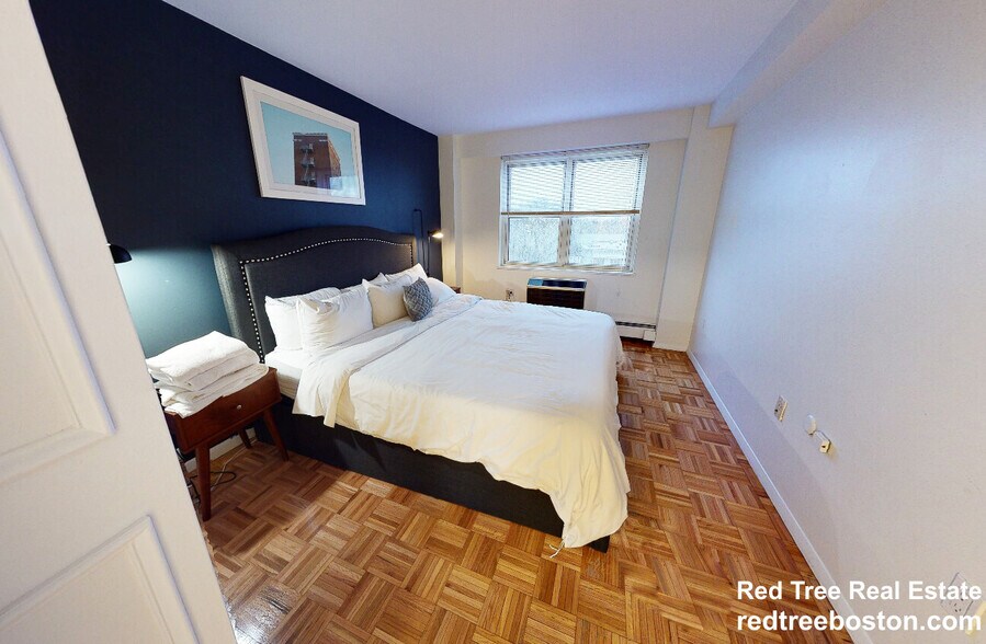 Building Photo - 175 Freeman St