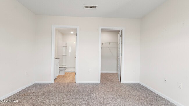 Building Photo - 7208 Madison Sq Dr