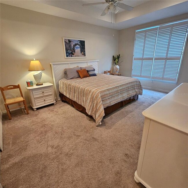 Building Photo - 8110 Villa Grande Ct