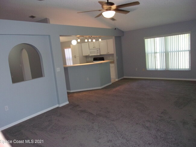 Building Photo - 3908 Upmann Dr