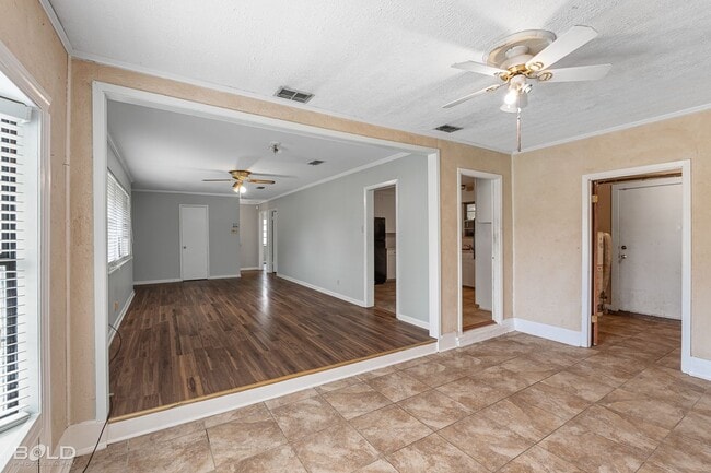 Building Photo - 2502 Ormond Pl