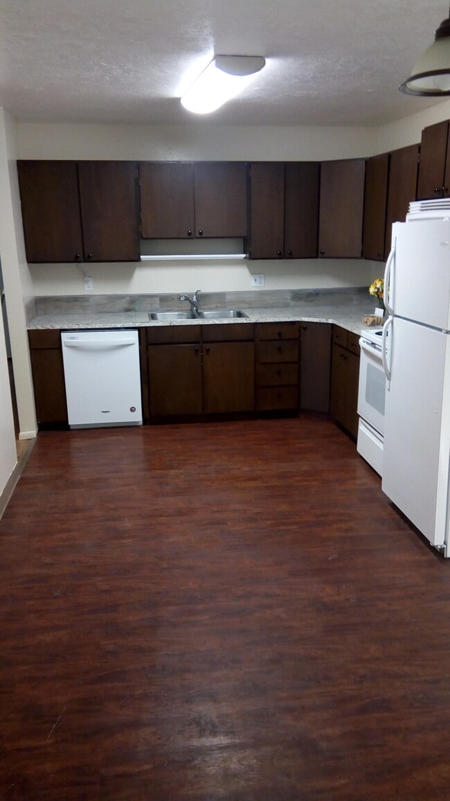 Kitchen - 2345 Gail Drive