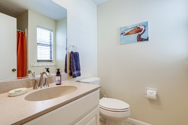 Building Photo - 2955 N Beach Rd