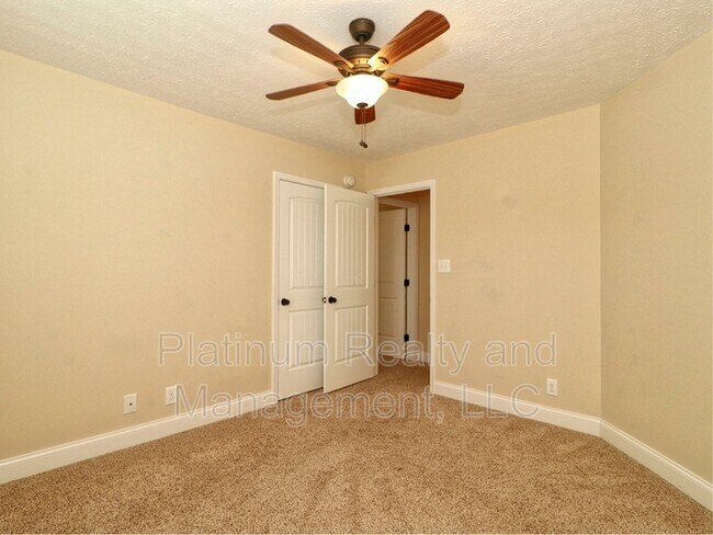 Building Photo - 1398 Bruceton Dr