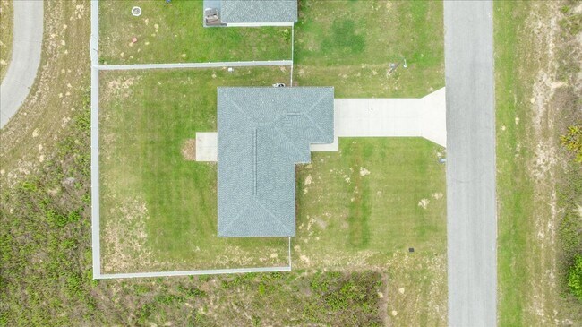 Building Photo - 5887 SW 154th Lane Rd