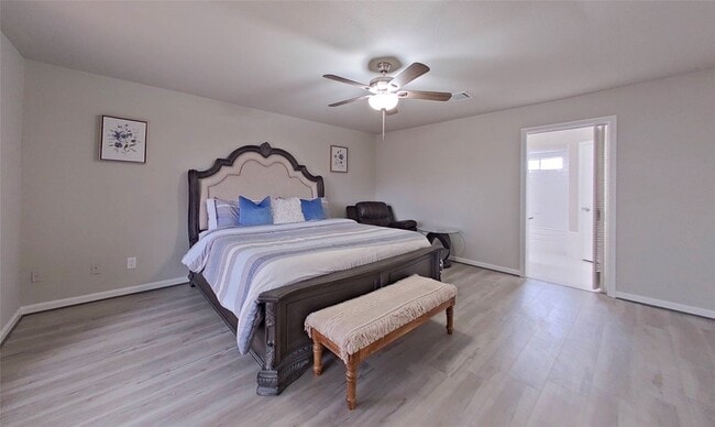 Building Photo - 20206 Lake Sherwood Dr