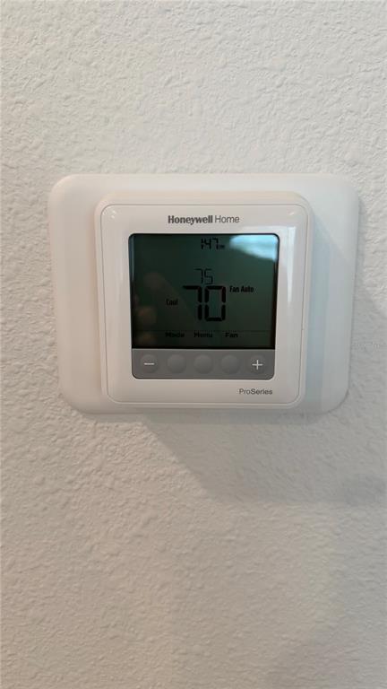 Building Photo - 1629 Tropical Oasis Ave