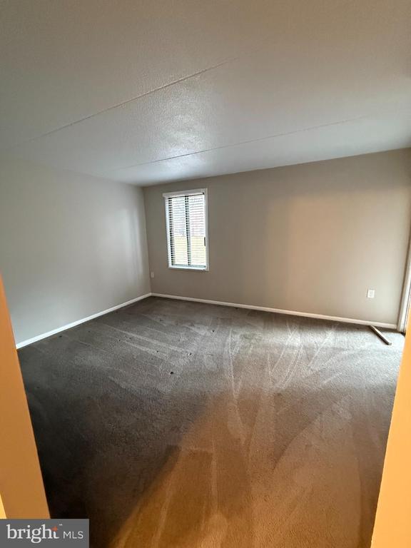 Building Photo - 5245 W Running Brook Rd