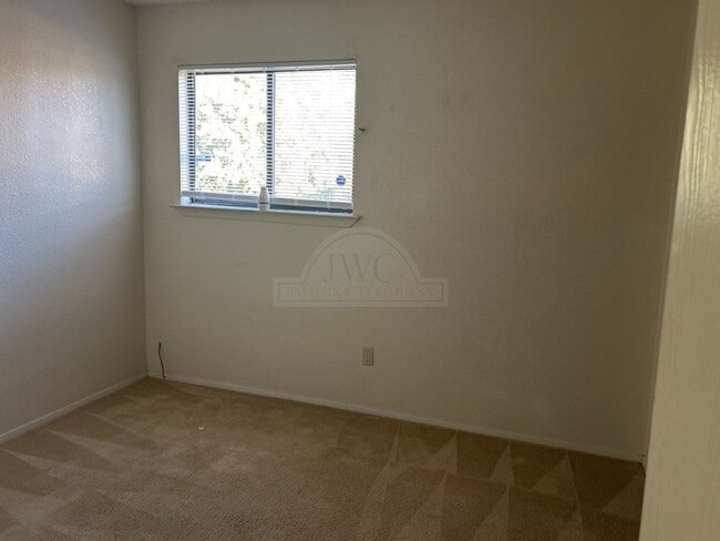 Building Photo - 4111 Water St