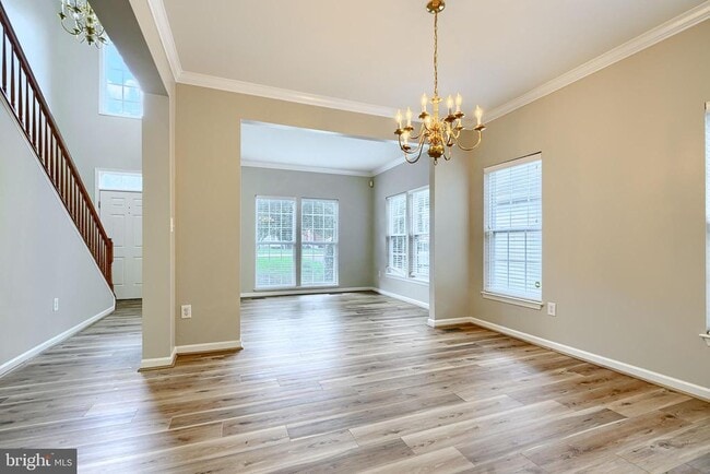 Building Photo - 7211 Lyndsey Way