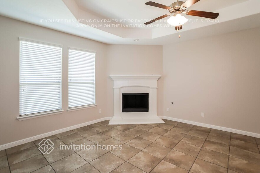 Building Photo - 1517 Bunting Dr