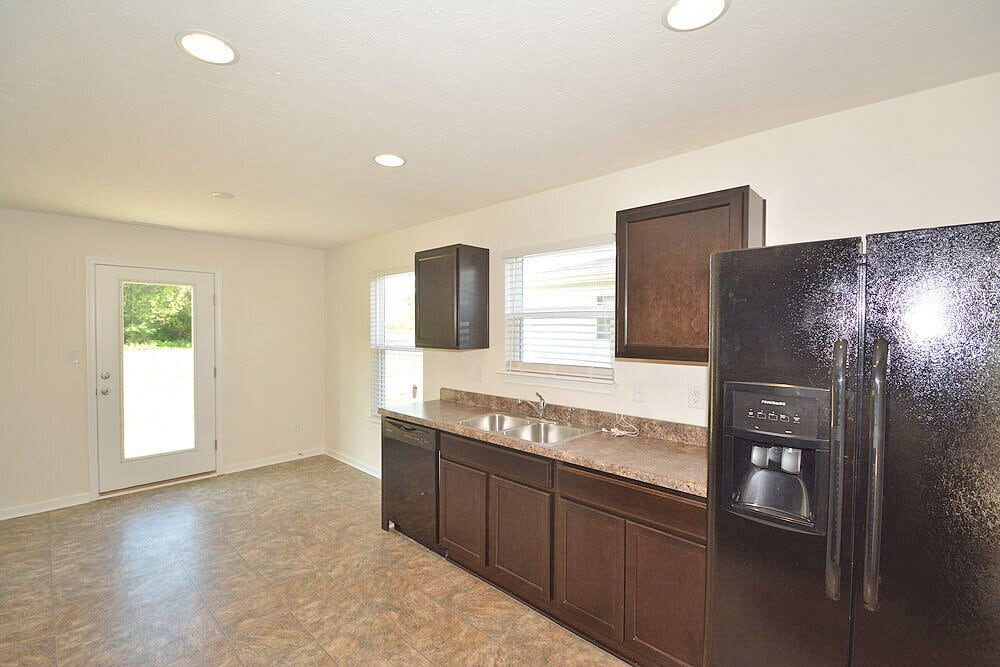 Building Photo - 8341 Sansa St