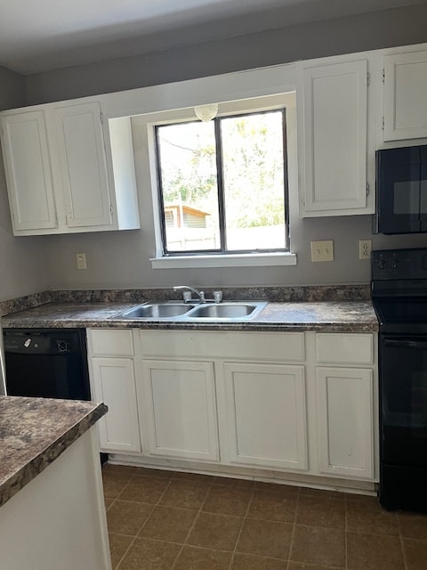 Building Photo - 419 Oakland Rd