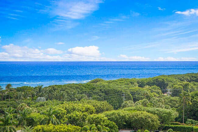 Primary Photo - 2121 N Ocean Blvd