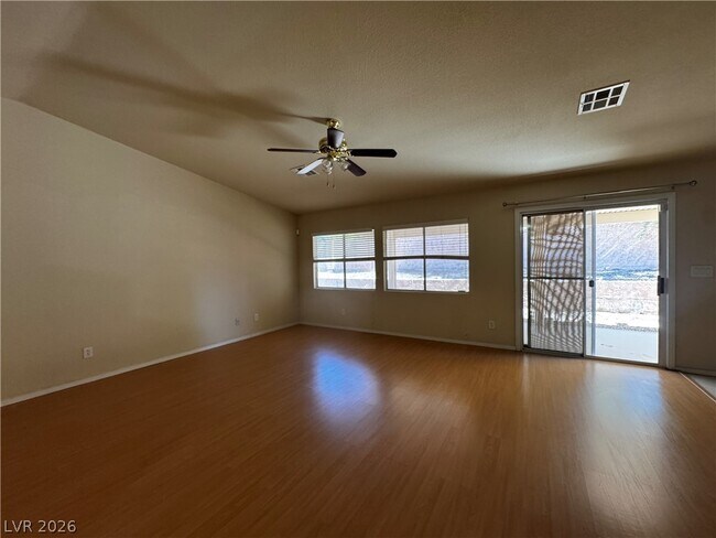 Building Photo - 1404 Laughing Larkspur Ave