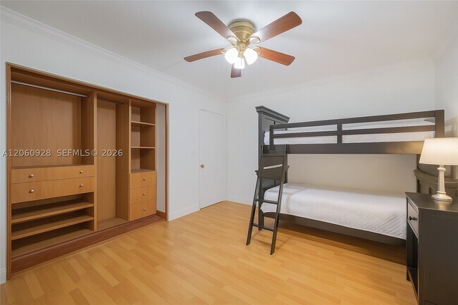 Building Photo - 8760 SW 133rd Ave
