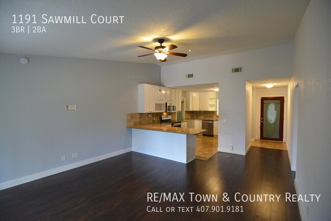 Building Photo - 1191 Sawmill Ct