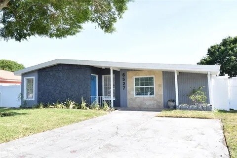 Building Photo - 6527 S West Shore Cir
