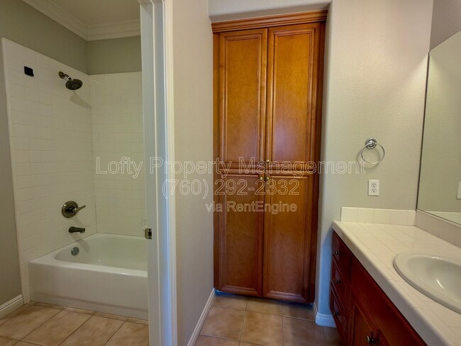 Building Photo - 13073 Dressage Ln