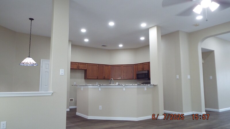 Building Photo - 4107 Grovetree