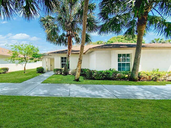 Primary Photo - 9240 Roan Ln
