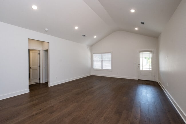 Building Photo - FOR RENT – Brand New Construction in Capitol View