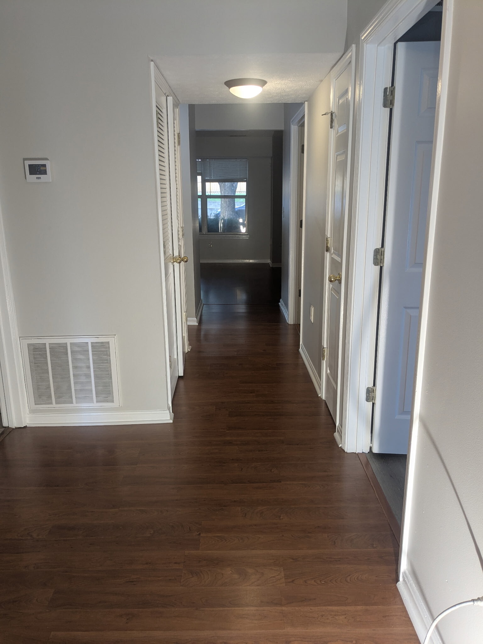 Building Photo - 818 Rubel Ave