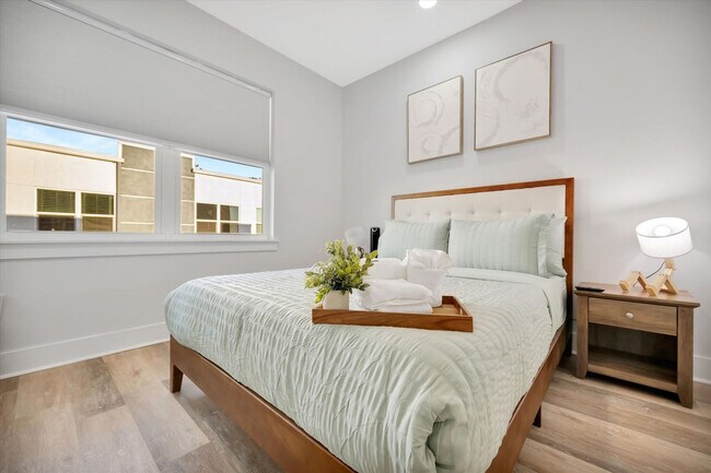 Building Photo - 4120 W North A St