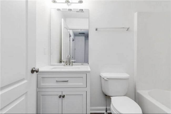 Building Photo - 3541 Parc Cir SW