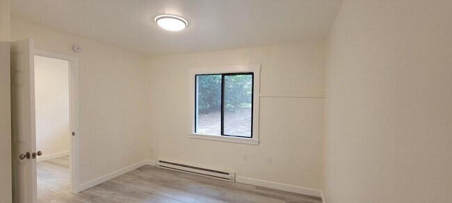 Building Photo - HEO#2-3