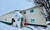 Building Photo - 8209 Clyde Rd