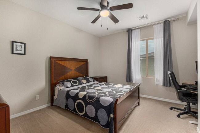 Building Photo - SONORAN FOOTHILLS 4 BEDROOM 2.5 SFH